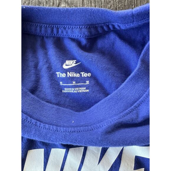 The Nike Tee Men's Size Medium Purple - Picture 2 of 5